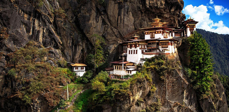 Бутан с Паганелями 2017