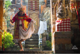 Танці Баронг і Кетчак (Балі) 2013 (5/54)