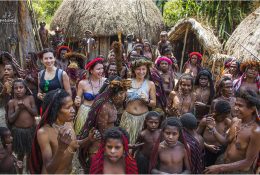 Papua with Paganels 2015: Dani & Korowai (3/186)