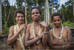 Папуа 2015: плем'я Коровай (61/65)